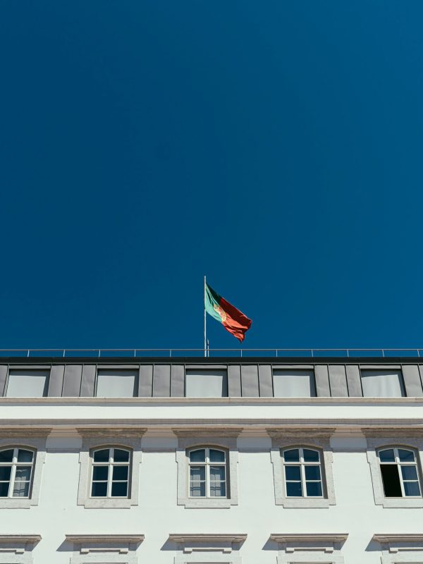 nelson-ndongala-N7jKSavMRMs-unsplash